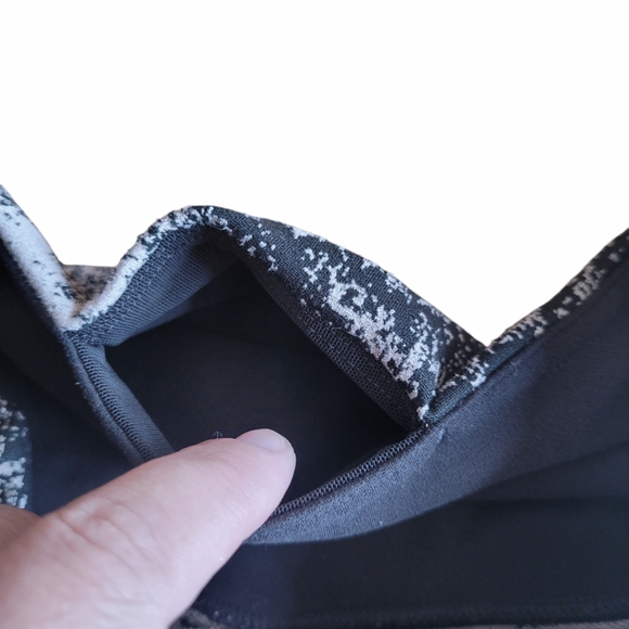 Athleta Elation Glides 7/8 Tight Flagstone Leggings - Picture 7 of 7